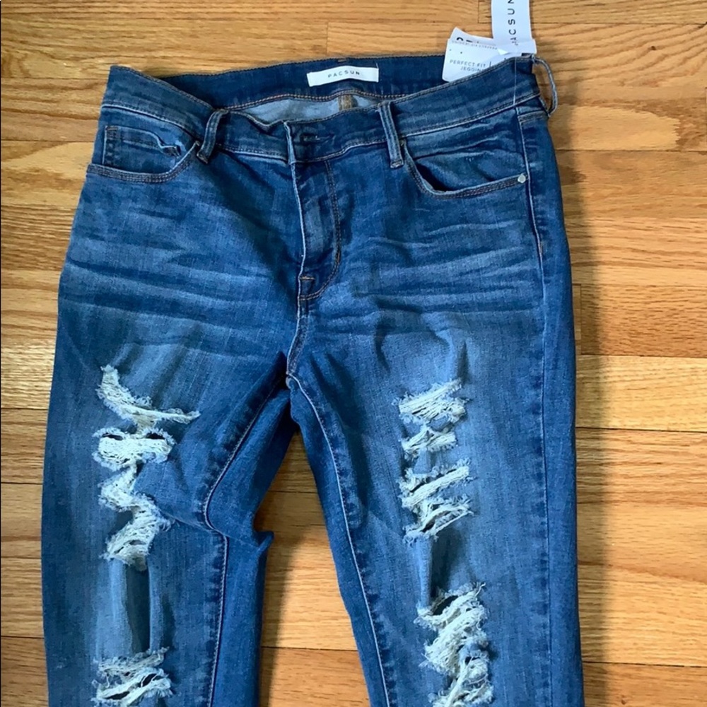 Brand new Pacsun jeans!!
